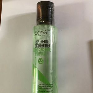 Replenishing Cucumber Mist